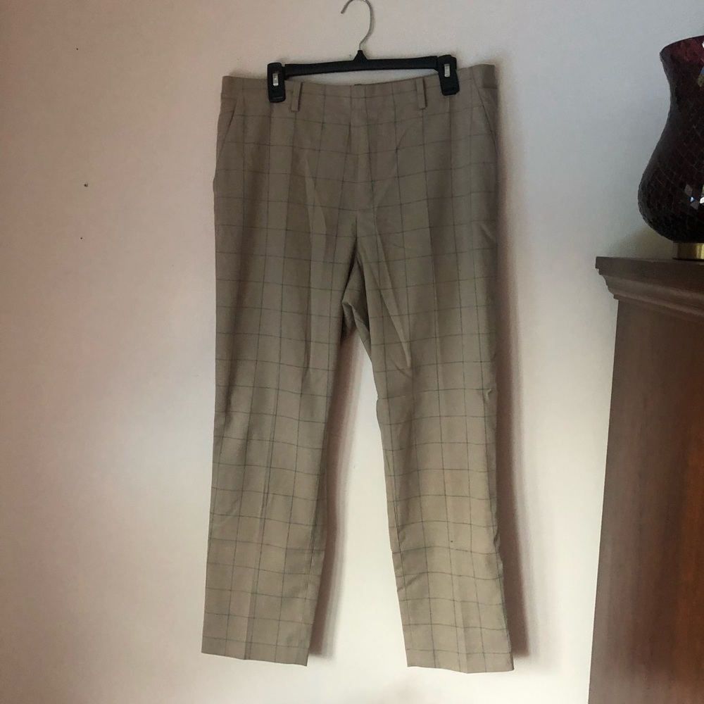 Uniqlo stretchy trousers